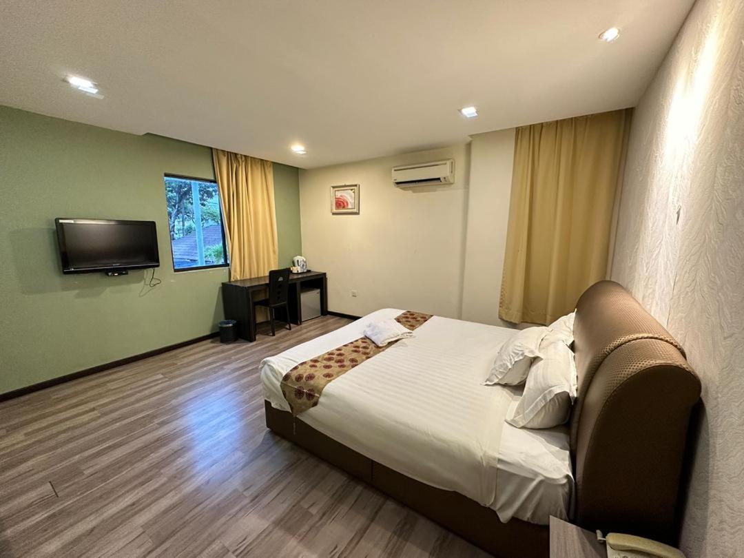 I Garden Hotel Ipoh Luaran gambar