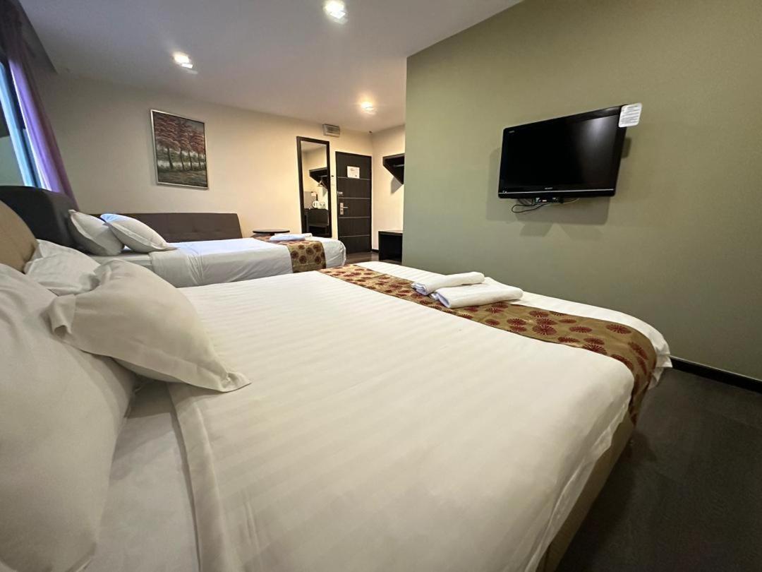 I Garden Hotel Ipoh Luaran gambar