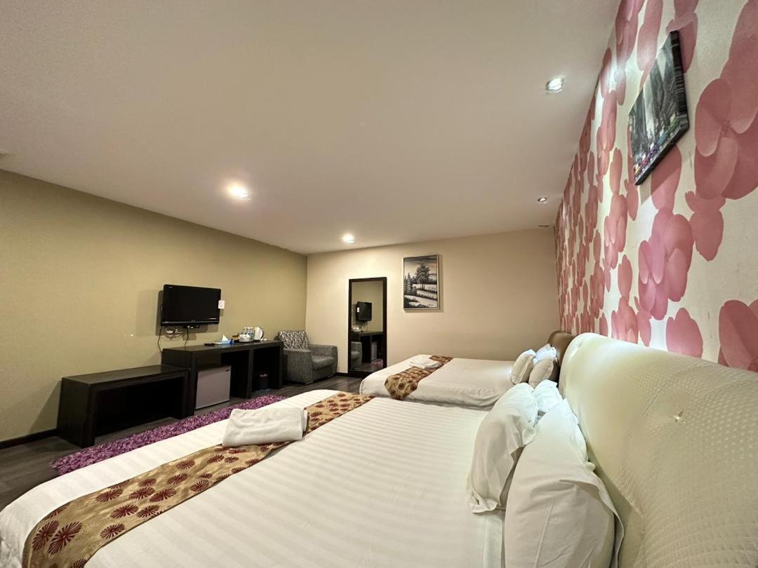 I Garden Hotel Ipoh Luaran gambar